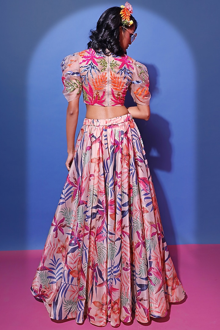 Blush PInk Printed Wedding Lehenga Set by Mahima Mahajan at Pernia's Pop Up Shop