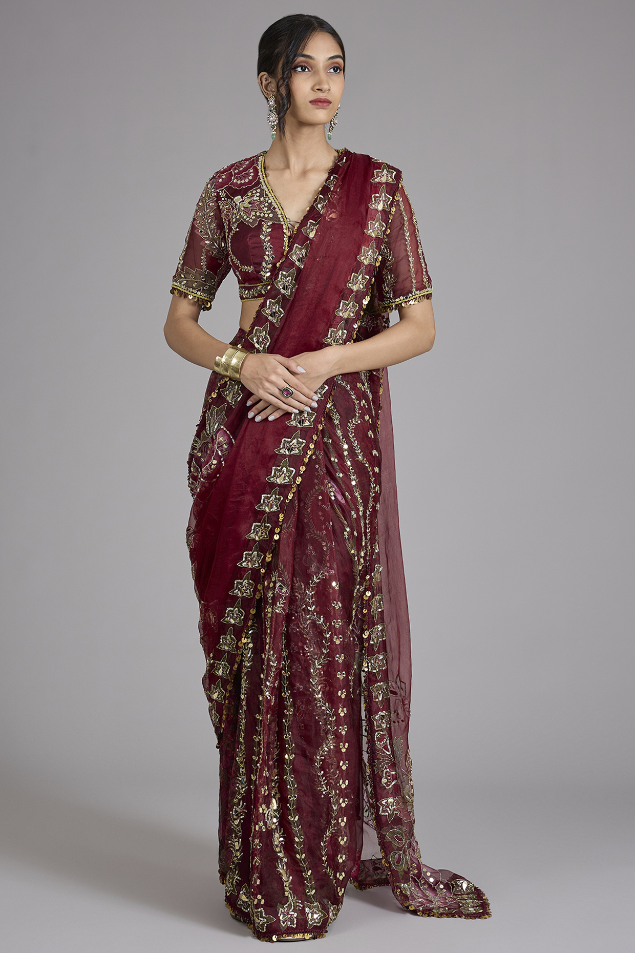 Sindoori Red Organza Hand Embroidered Pre-Draped Reception Saree Set by Mahima Mahajan at Pernia's Pop Up Shop