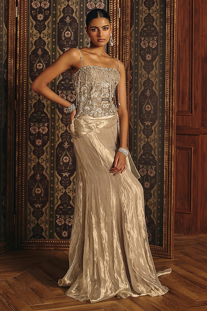 Silver Shimmering Silk Tissue Skirt Set by Mahima Mahajan at Pernia's Pop Up Shop