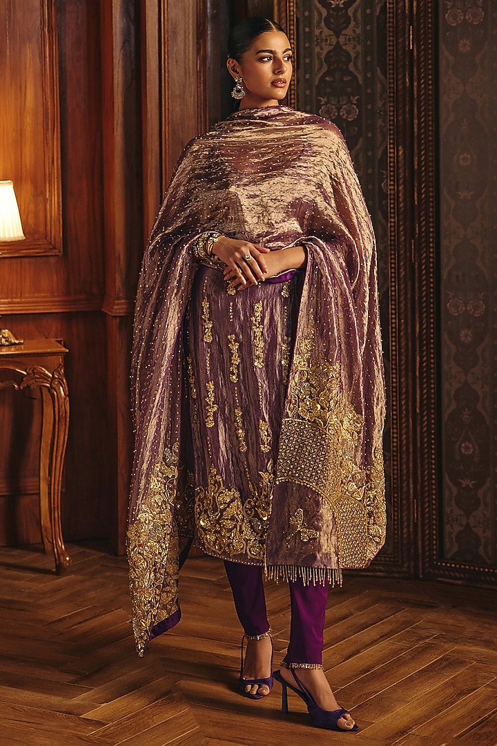 Purple Silk Tissue Embroidered Kurta Set by Mahima Mahajan at Pernia's Pop Up Shop