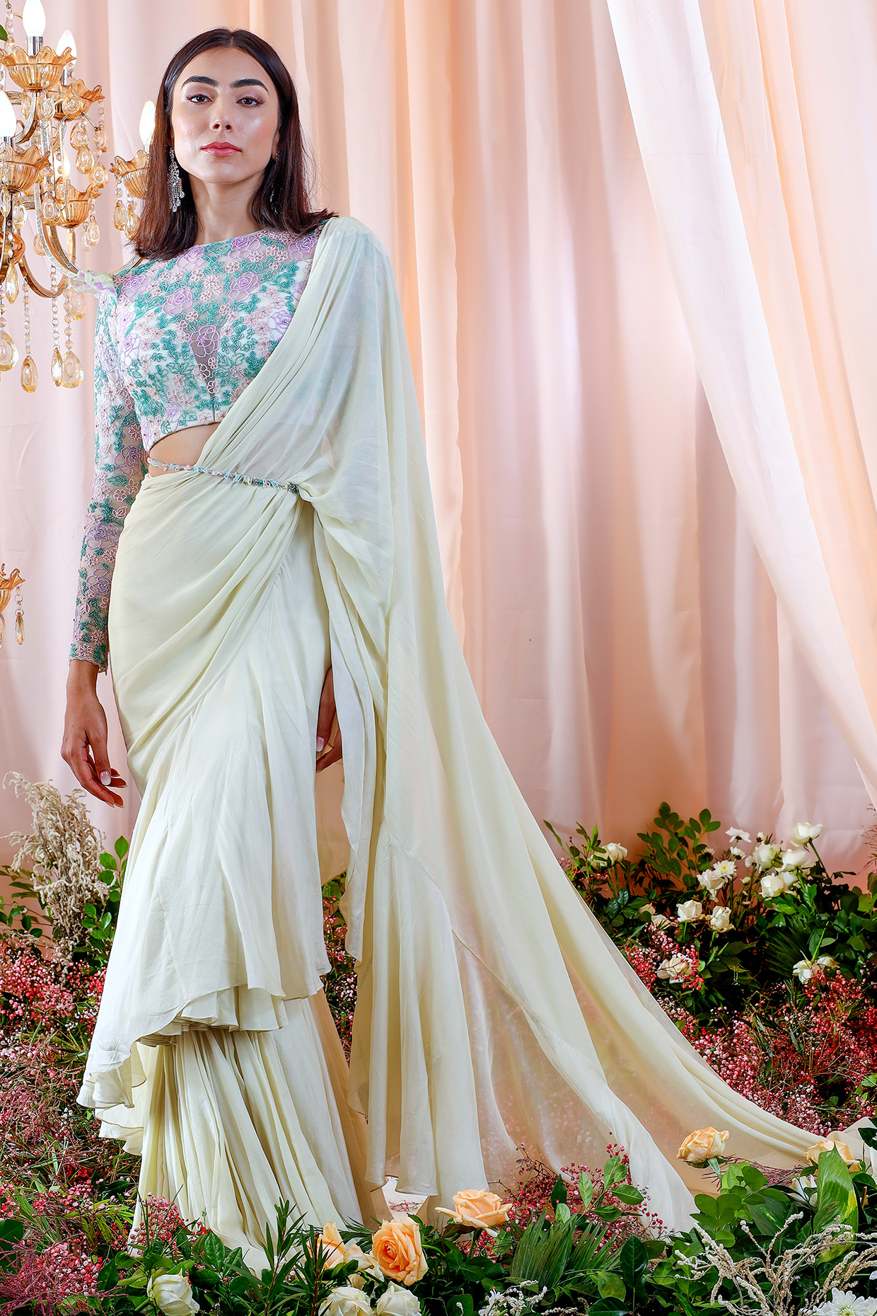 Jade Net Embroidered Wedding Saree Set by Mahima Mahajan at Pernia's Pop Up Shop