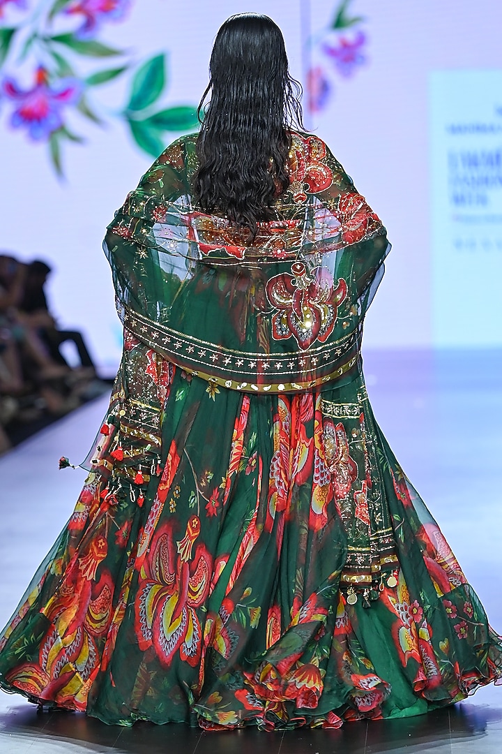 Green Organza Embroidered Wedding Anarkali Set by Mahima Mahajan at Pernia's Pop Up Shop