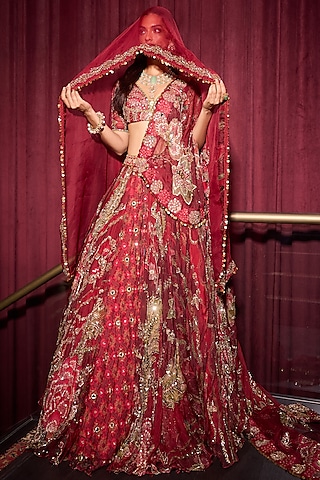 Sindoori Red Organza Hand Embroidered Lehenga Set by Mahima Mahajan