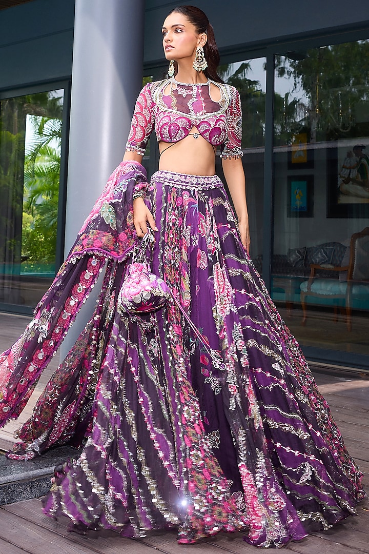 Grapevine Organza Embroidered Bridal Lehenga Set by Mahima Mahajan at Pernia's Pop Up Shop