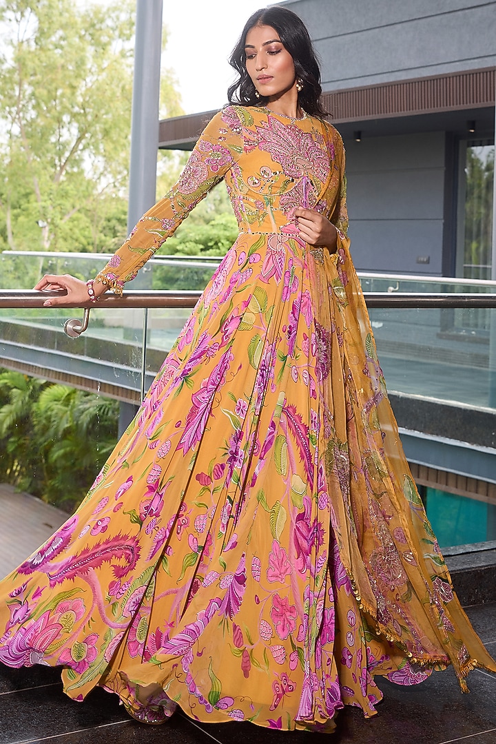 Kesar Yellow Organza & Georgette Hand Embroidered Wedding Anarkali Set by Mahima Mahajan at Pernia's Pop Up Shop