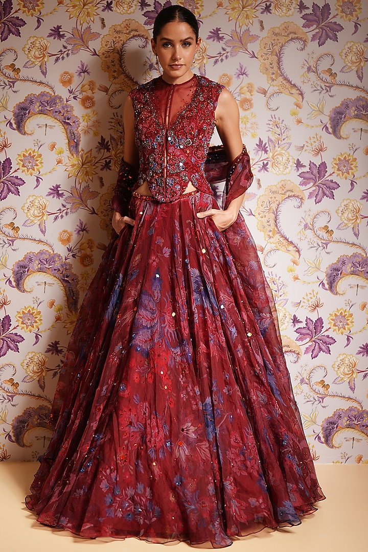 Royal Red Silk Organza Printed Wedding Lehenga Set by Mahima Mahajan at Pernia's Pop Up Shop