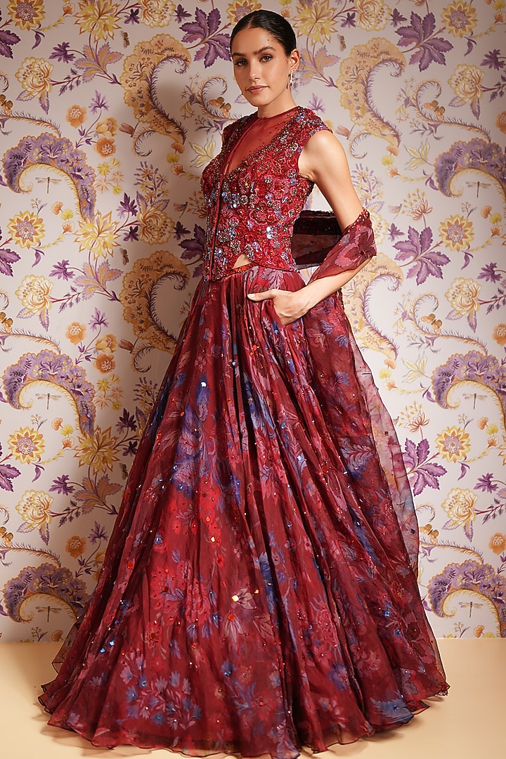 Royal Red Silk Organza Printed Wedding Lehenga Set by Mahima Mahajan at Pernia's Pop Up Shop