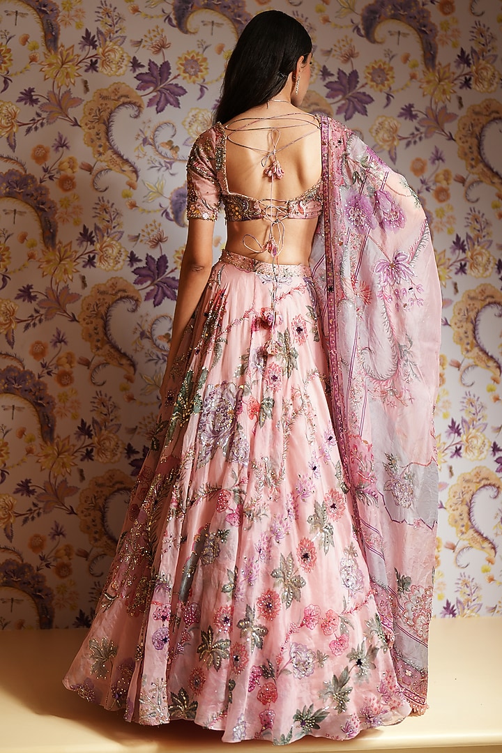 Blush Pink Silk Organza Hand Embroidered Bridal Lehenga Set by Mahima Mahajan at Pernia's Pop Up Shop
