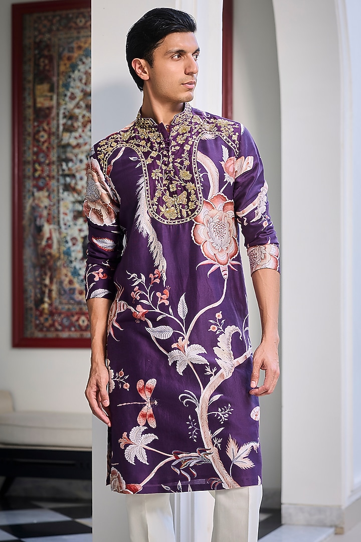 Jamun Purple Silk Chanderi Embroidered Kurta Set by Mahima Mahajan Men at Pernia's Pop Up Shop