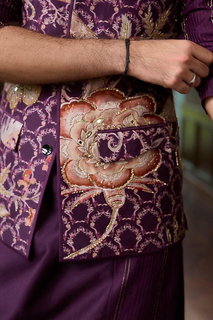 Jamun Purple Silk Chanderi Floral Printed Bundi Jacket Set by Mahima Mahajan Men at Pernia's Pop Up Shop