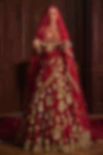 Crimson Red Silk Organza Zardosi Embroidered Bridal Bridal Lehenga Set by Mahima Mahajan at Pernia's Pop Up Shop