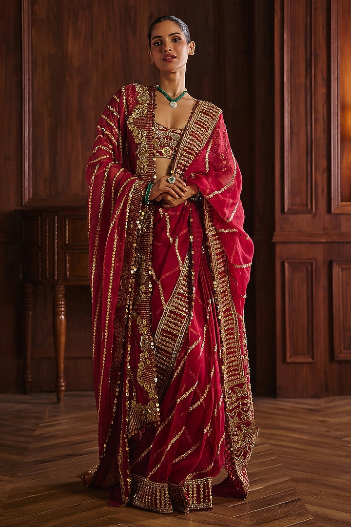 Crimson Red Silk Organza Hand Embroidered Bridal Bridal Saree Set by Mahima Mahajan at Pernia's Pop Up Shop