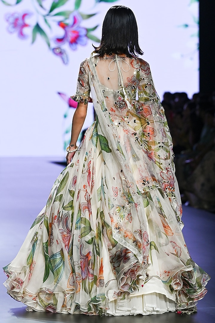 Ivory Organza Wedding Lehenga Set by Mahima Mahajan at Pernia's Pop Up Shop