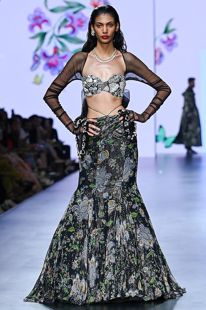 Black Organza & lurex Georgette Printed Wedding Lehenga Set by Mahima Mahajan at Pernia's Pop Up Shop