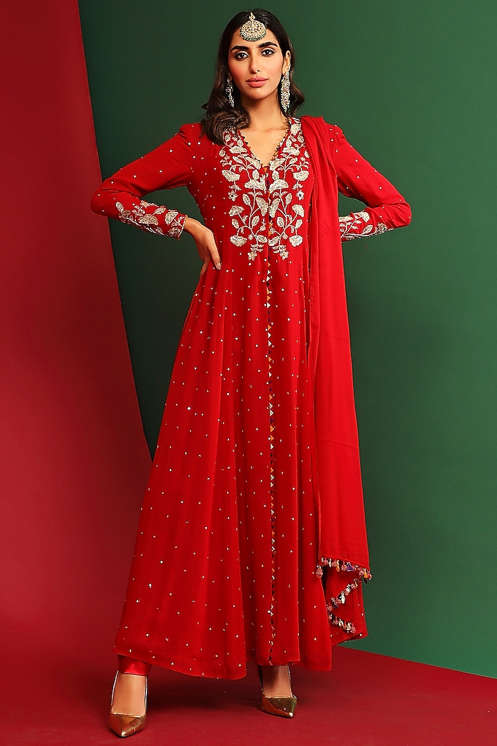 Sindoor Red Georgette Embroidered Kurta Set by Mahima Mahajan