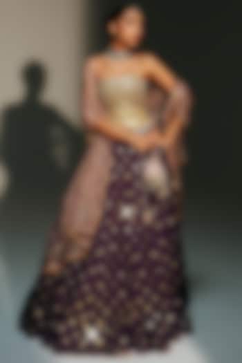 Grapevine Banarasi Silk Chanderi Hand Embroidered Bridal Lehenga Set by Mahima Mahajan at Pernia's Pop Up Shop