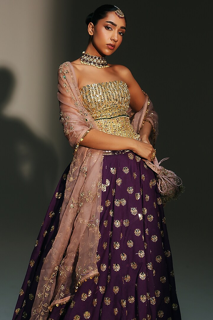 Grapevine Banarasi Silk Chanderi Hand Embroidered Bridal Lehenga Set by Mahima Mahajan at Pernia's Pop Up Shop