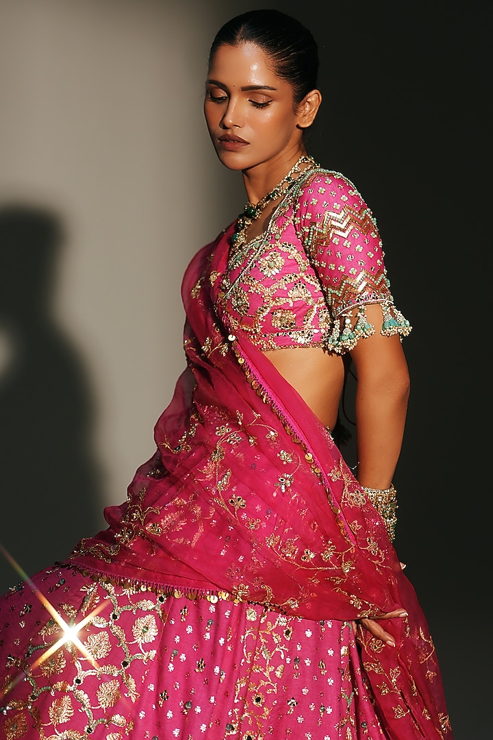 Rani Pink Banarasi Silk Chanderi Hand Embroidered Bridal Lehenga Set by Mahima Mahajan at Pernia's Pop Up Shop