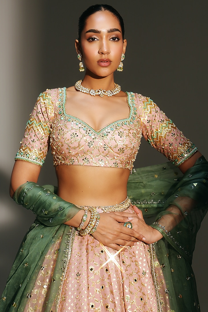Blush Pink Banarasi Silk Chanderi Hand Embroidered Bridal Lehenga Set by Mahima Mahajan at Pernia's Pop Up Shop