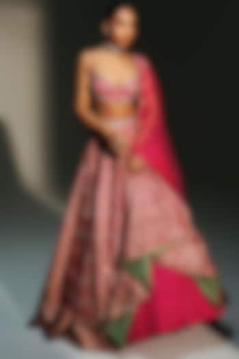 Rani Pink Banarasi Silk Chanderi Hand Embroidered Bridal Lehenga Set by Mahima Mahajan at Pernia's Pop Up Shop