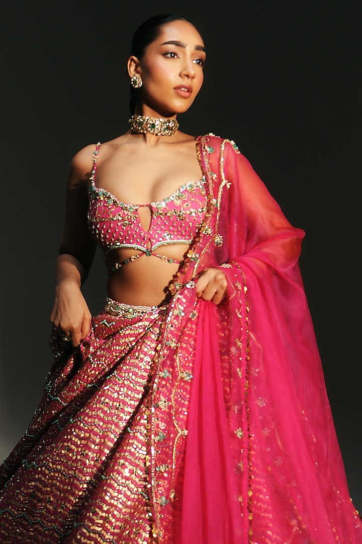 Rani Pink Banarasi Silk Chanderi Hand Embroidered Bridal Lehenga Set by Mahima Mahajan at Pernia's Pop Up Shop