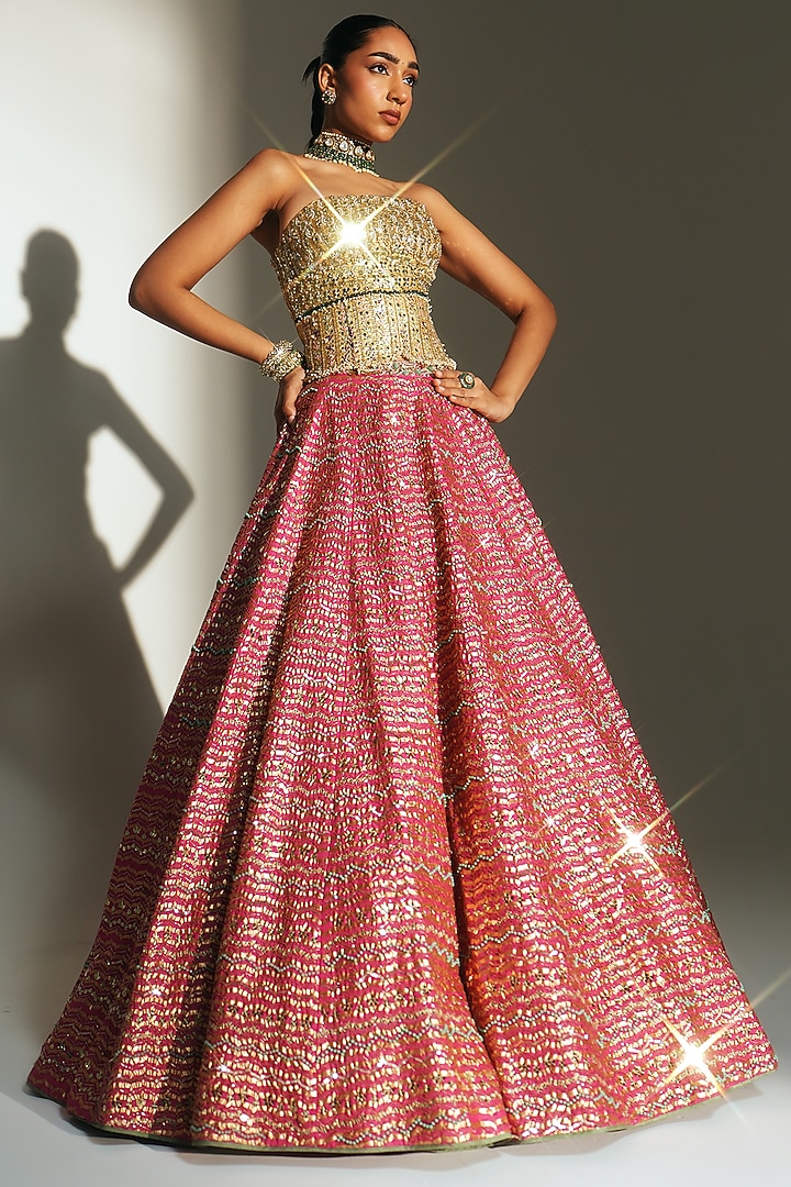 Rani Pink Banarasi Silk Chanderi Hand Embroidered Bridal Lehenga Set by Mahima Mahajan at Pernia's Pop Up Shop