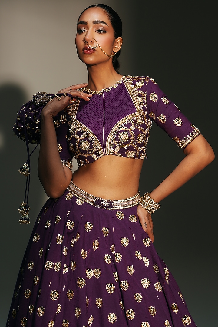 Grapevine Banarasi Silk Chanderi Hand Embroidered Bridal Lehenga Set by Mahima Mahajan at Pernia's Pop Up Shop