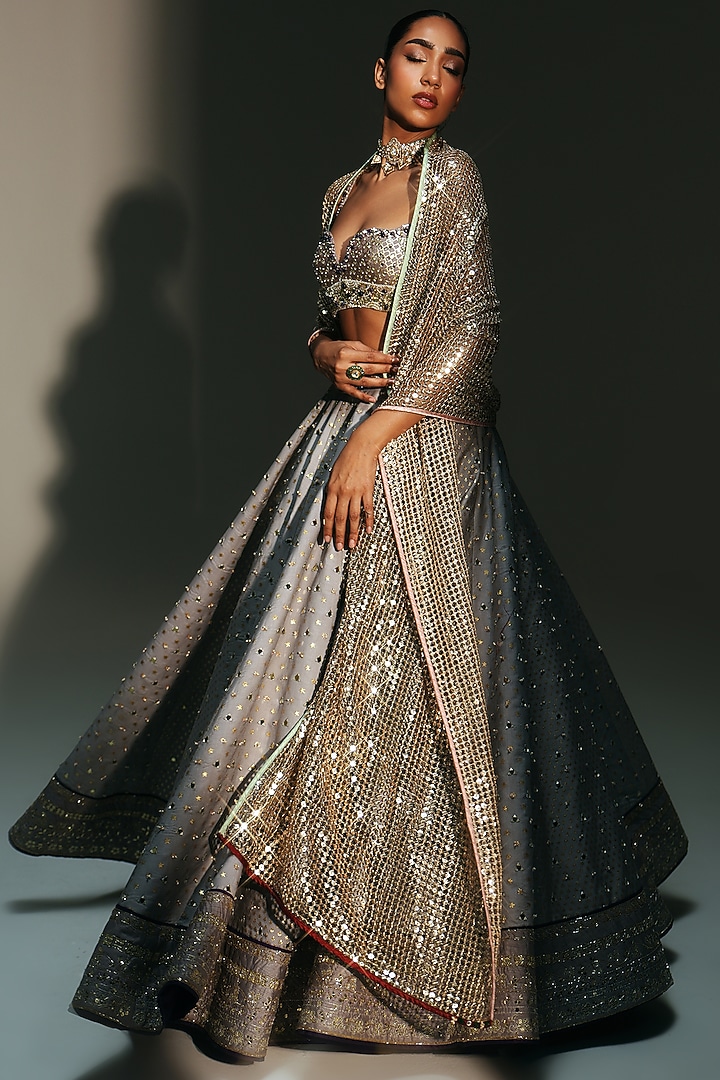 Platinum Banarasi Chanderi Hand Embroidered Bridal Lehenga Set by Mahima Mahajan at Pernia's Pop Up Shop