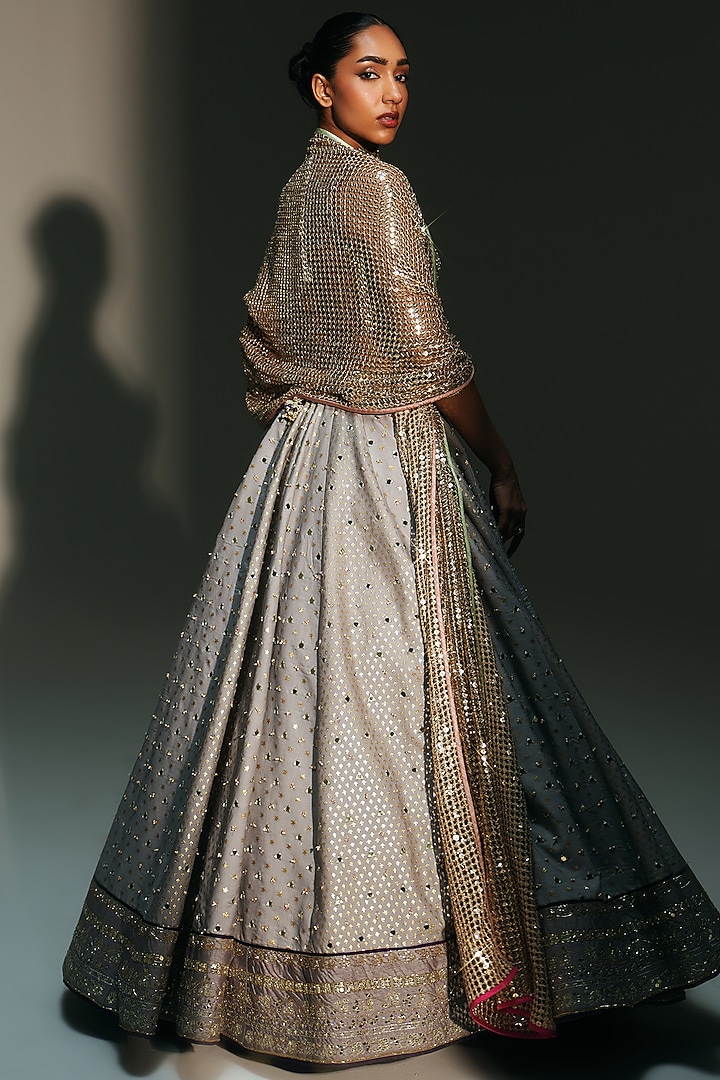 Platinum Banarasi Chanderi Hand Embroidered Bridal Lehenga Set by Mahima Mahajan at Pernia's Pop Up Shop