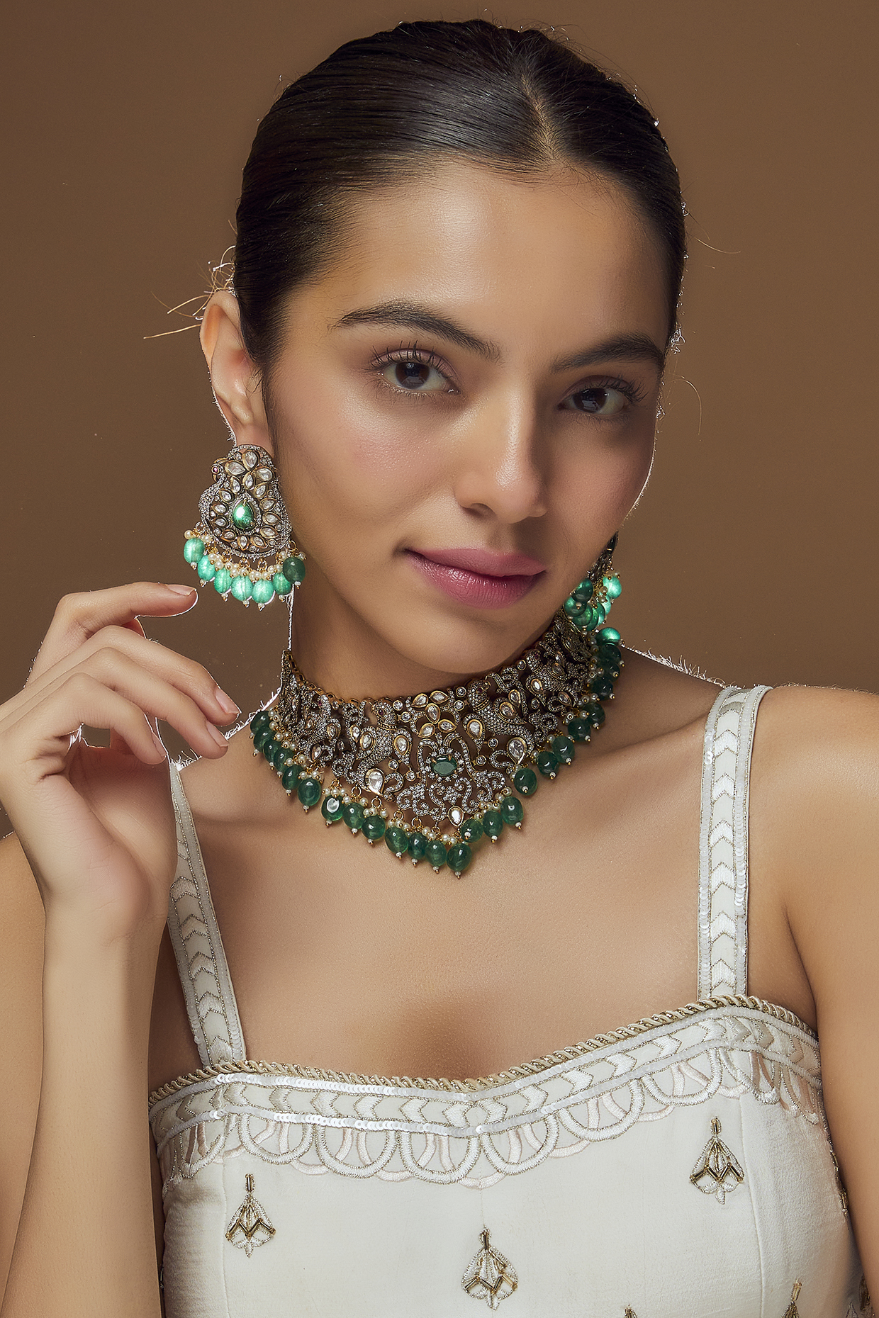 Gold Finish Emerald Stone & Kundan Polki Choker Necklace Set by Moh-Maya by Disha Khatri