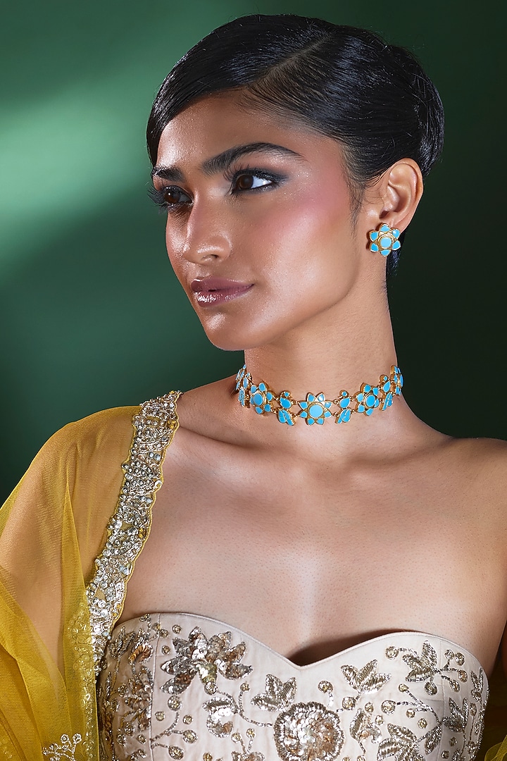 Gold Finish Turquoise Kundan Polki Choker Necklace Set by Moh-Maya by Disha Khatri at Pernia's Pop Up Shop