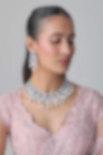 White Gold Finish Zircon & Emerald Stone Choker Necklace Set by Moh-Maya by Disha Khatri at Pernia's Pop Up Shop