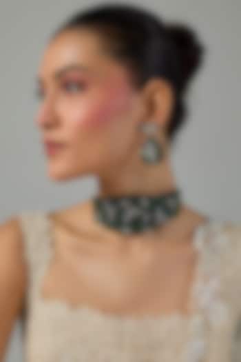 White Gold Finish Zircon & Emerald Stone Choker Necklace Set by Moh-Maya by Disha Khatri at Pernia's Pop Up Shop