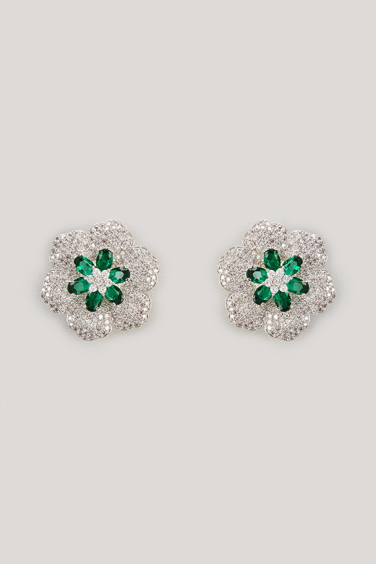 CZ,Emerald Stones,Oval Flower Design Gold Finished Premium Quality Stud  Earrings Buy Online