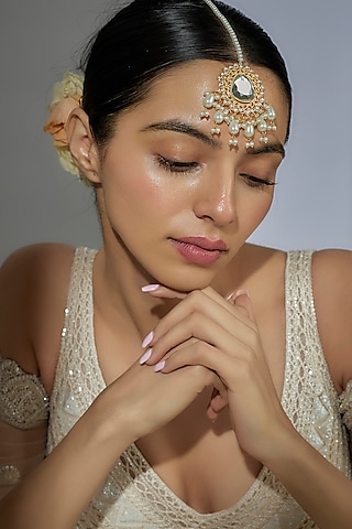 Gold Finish Kundan Polki & Mirror Maangtikka by Moh-Maya by Disha Khatri