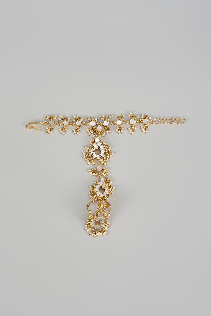 Gold Finish Kundan Polki Hathphool (Set Of 2) by Moh-Maya by Disha Khatri at Pernia's Pop Up Shop