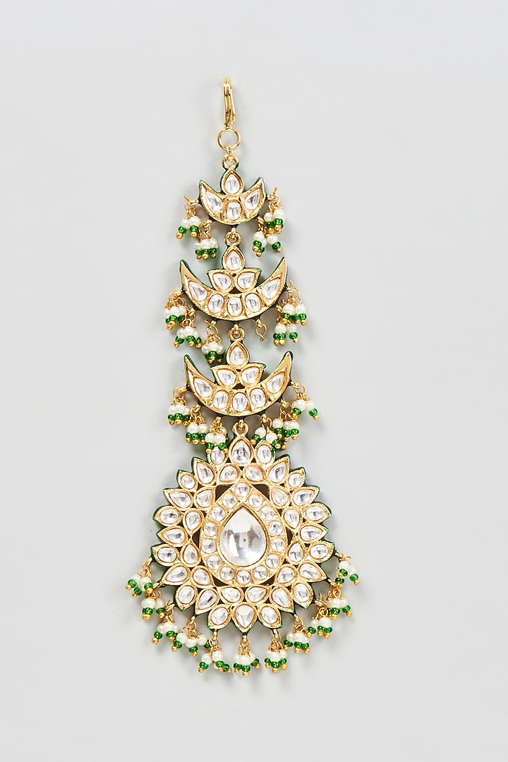 Gold Finish Green Meenakari Maang Tikka by Moh-Maya by Disha Khatri at Pernia's Pop Up Shop