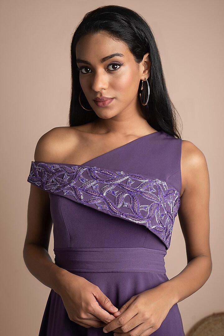 Purple Asymmetric Embroidered Party Wear Gown by Mehak Murpana at Pernia's Pop Up Shop