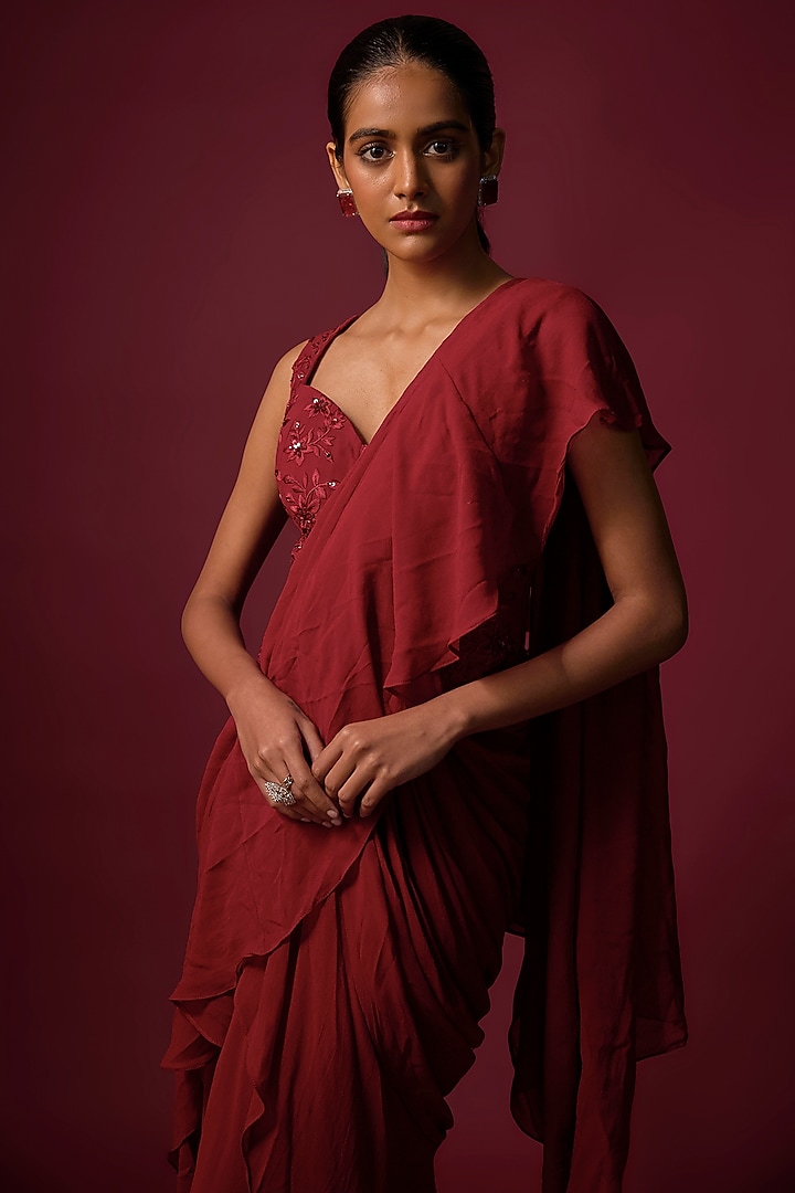 Deep Red Georgette Ruffled Pre-Draped Wedding Saree Set by Mehak Murpana at Pernia's Pop Up Shop
