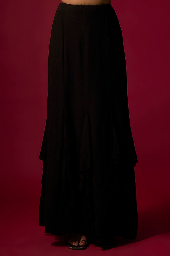 Black Georgette Ruffled Skirt Wedding Saree Set by Mehak Murpana at Pernia's Pop Up Shop