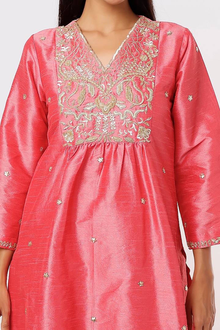 Coral Pink Raw Silk Kurta Set by Mehak Murpana at Pernia's Pop Up Shop