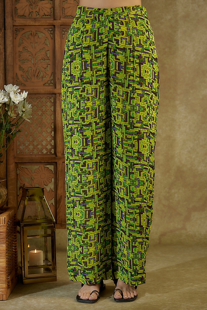 Green Georgette Printed & Embroidered Co-Ord Set by Mehak Murpana at Pernia's Pop Up Shop