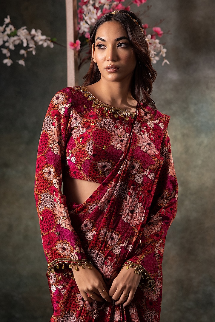 Pink Crepe Floral Printed Pre-Draped Party Wear Saree Set by Mehak Murpana at Pernia's Pop Up Shop