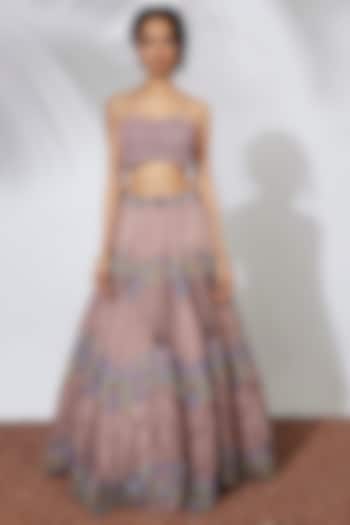 Mauve Pink Embroidered Wedding Lehenga Set by Mehak Murpana at Pernia's Pop Up Shop