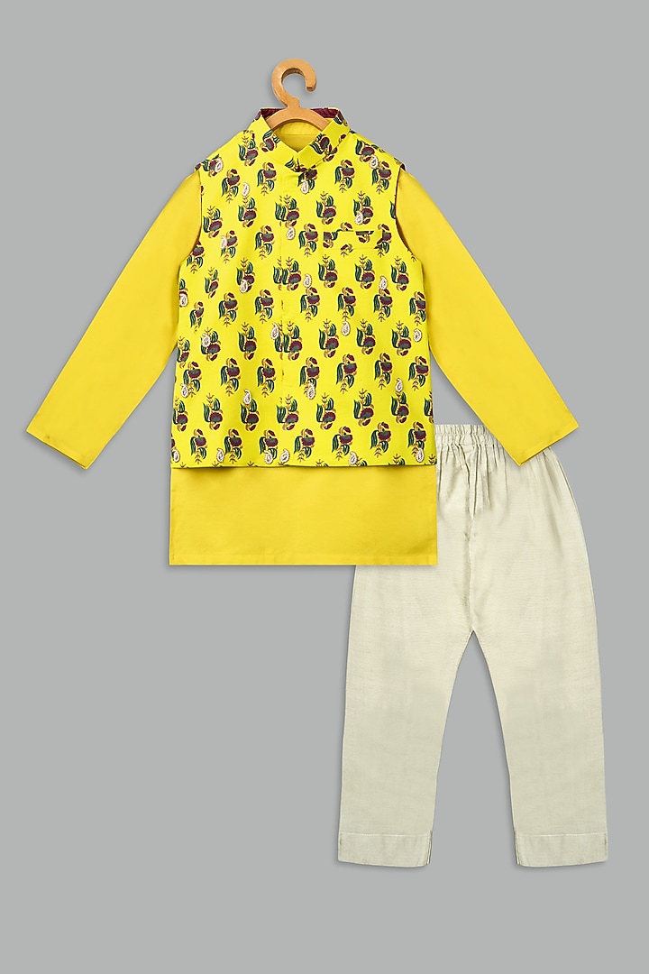Yellow Cotton Silk Printed Bundi Jacket Set For Boys by Bunny Lane at Pernia's Pop Up Shop