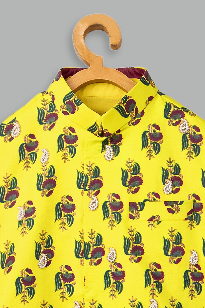 Yellow Cotton Silk Printed Bundi Jacket Set For Boys by Bunny Lane at Pernia's Pop Up Shop