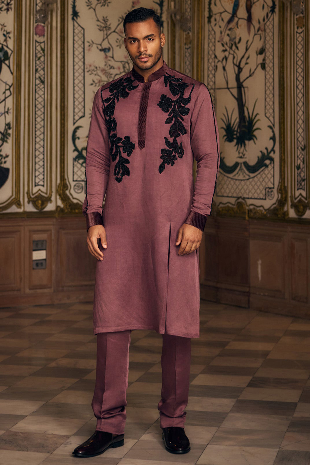 Purple Linen Satin Applique Work Kurta Set by Mahima Mahajan Men