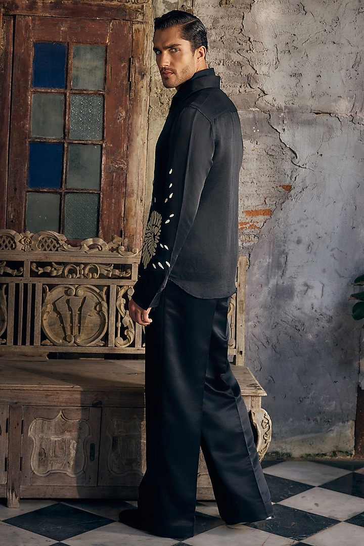 Black Linen Satin Applique Work Co-Ord Set by Mahima Mahajan Men at Pernia's Pop Up Shop