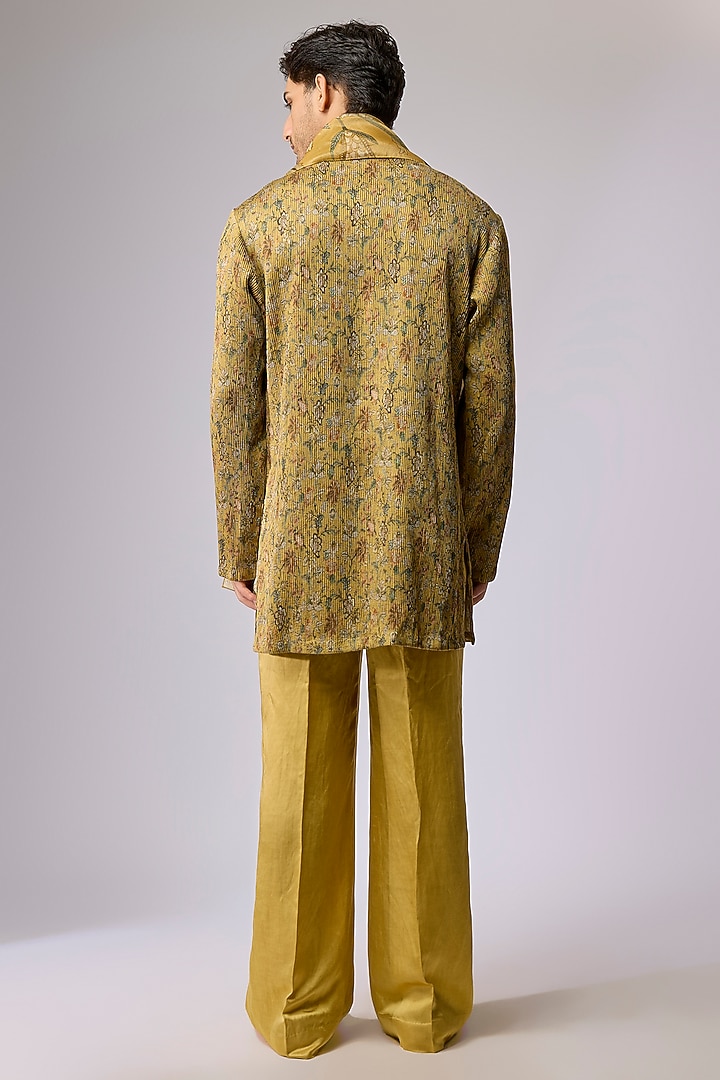 Old Gold Silk Chanderi & Organza Kurta Set by Mahima Mahajan Men at Pernia's Pop Up Shop