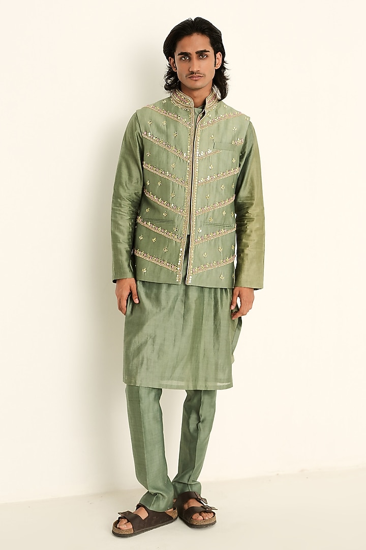 Jade Green Linen Satin Hand Embroidered Bundi Jacket Set by Mahima Mahajan Men at Pernia's Pop Up Shop